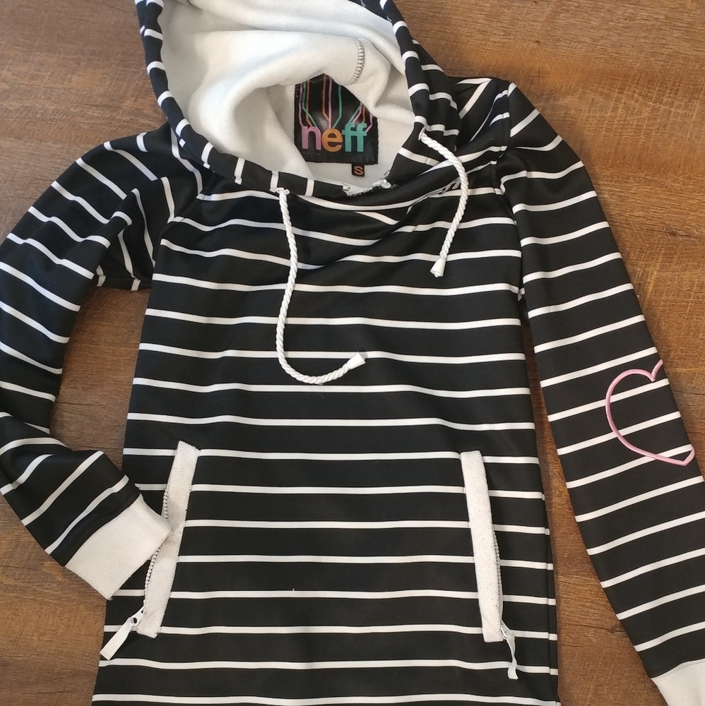 Neff hoodie small